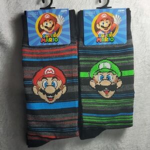 Nintendo Super Mario Crew Socks - Black, Red, Green 2 Pack